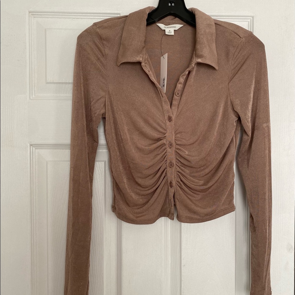 Brown Ruched Button Top - Picture 2 of 6